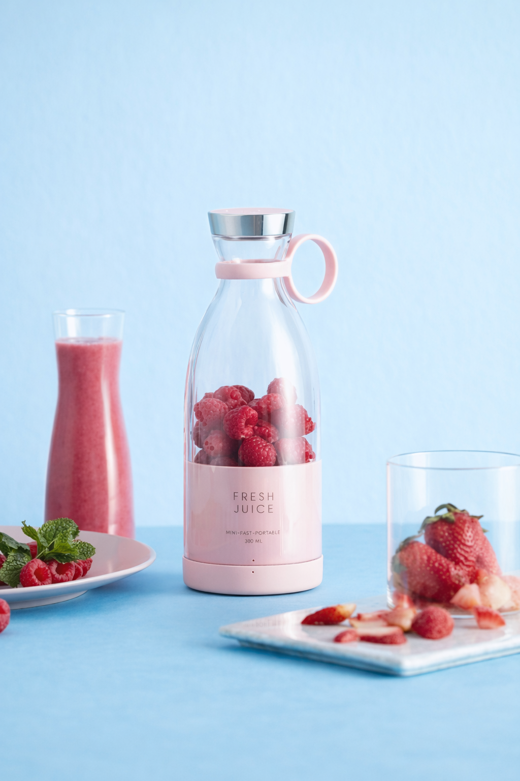 Travel Portable Mini Juice Blender